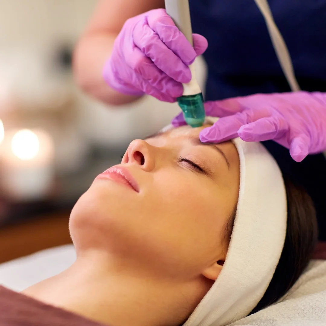 HydraFacial in Overland Park, KS | Radiant Glowing Skin